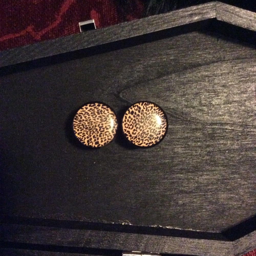 Lot of 3/4in & 7/8in Plugs - Picture 5 of 8